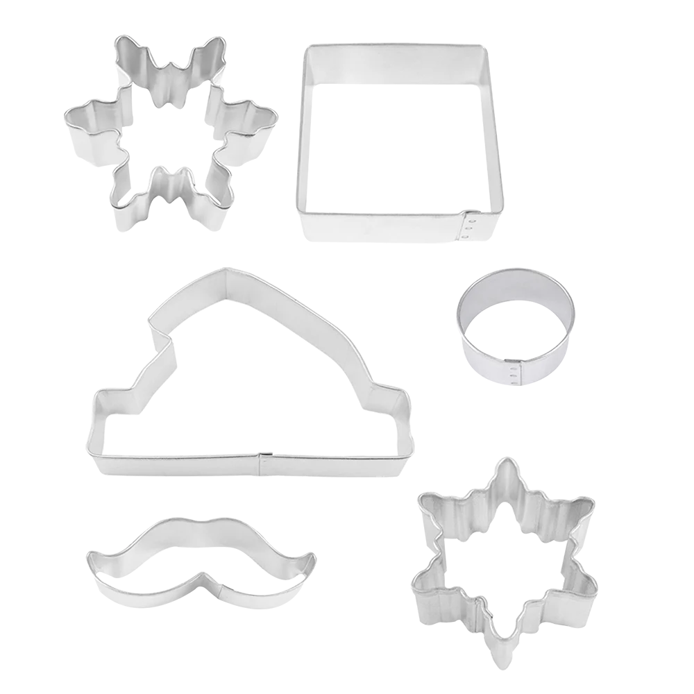 R&M Santa Centrepiece Cookie Cutter Set 6