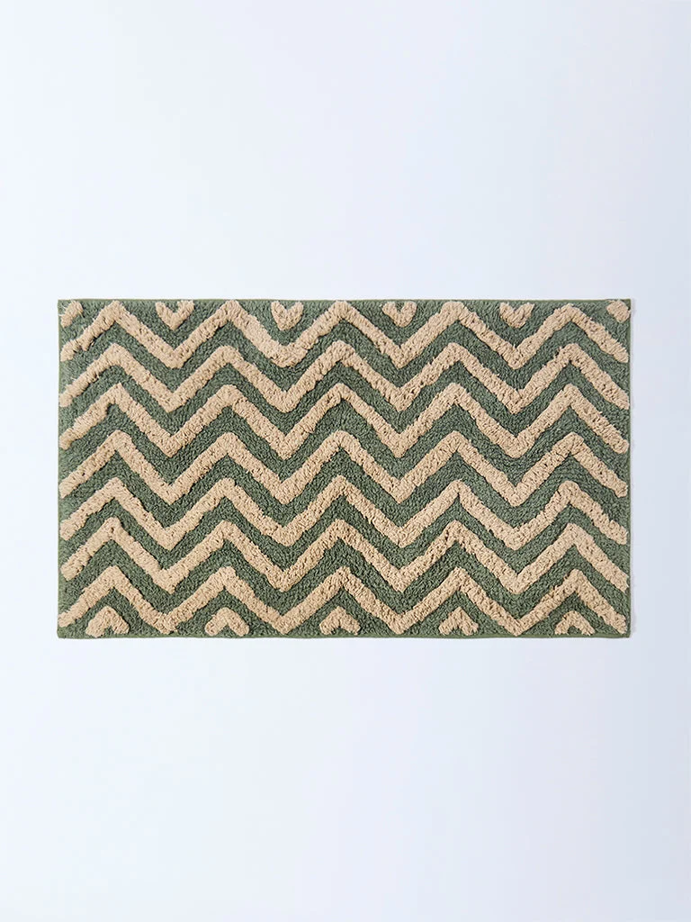 Westside Home Green Chevron Pattern Bath Mat