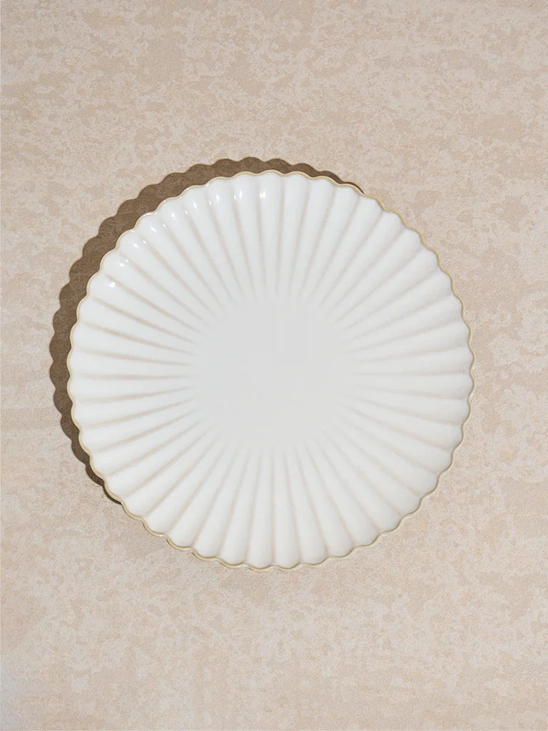 Westside Home White Scallop Design Dinner Plate
